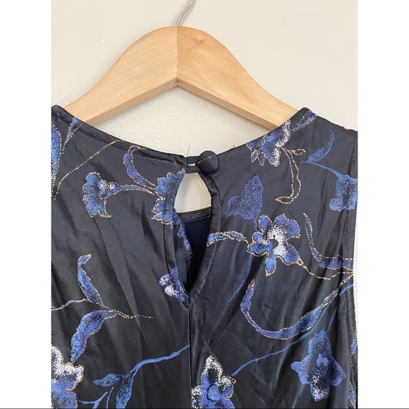 Vintage Ruffle Trim Mini - Picture 3 of 5